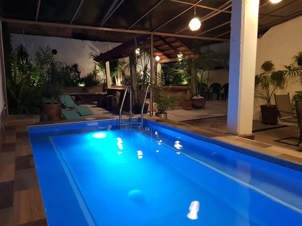 Hostal Spa La Casa De Las Libelulas Guadalajara 2*,  Mexico